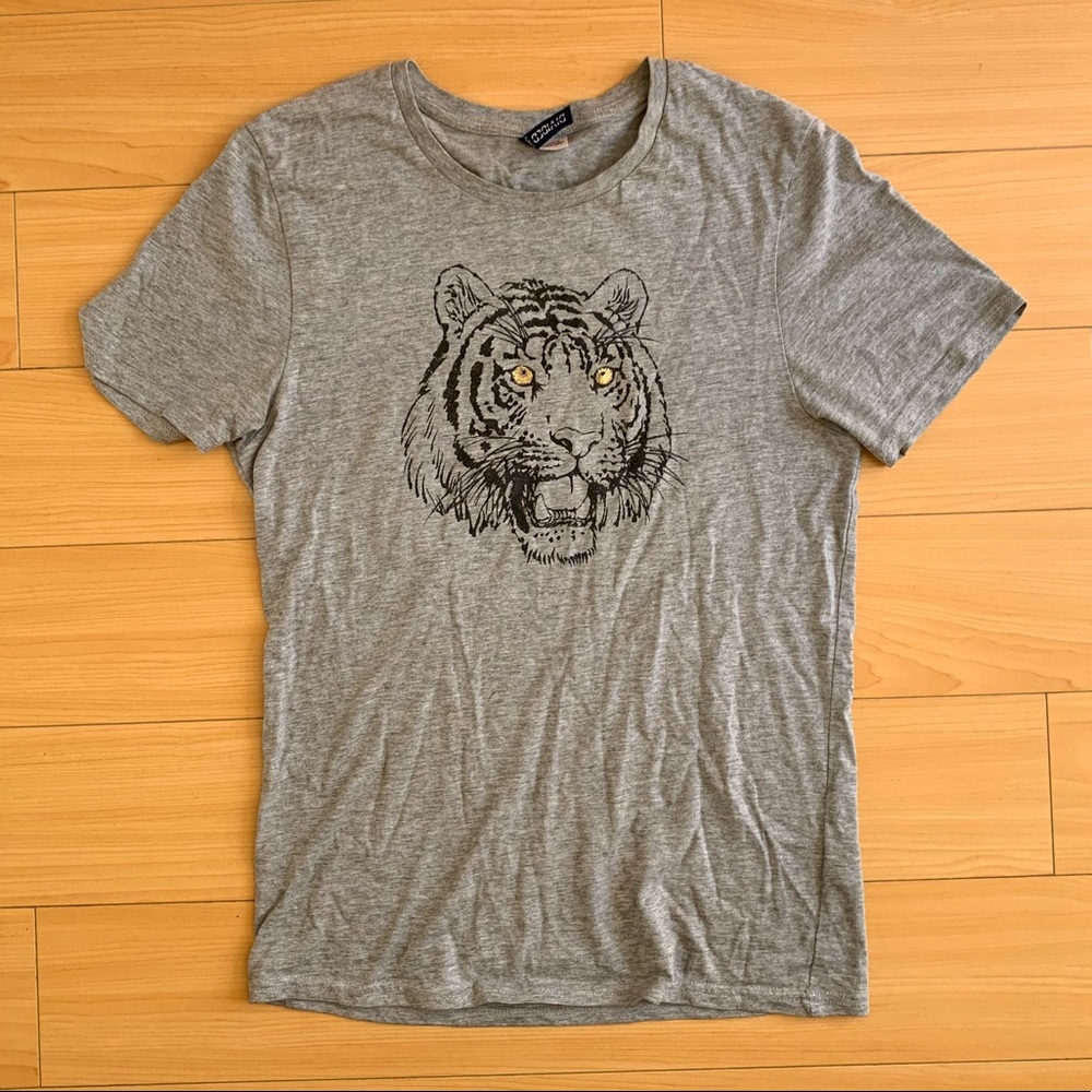 Glitter tiger tee